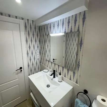 Privada En Con Garaje 15 Minutos Del Centro De Bilbao * 게초